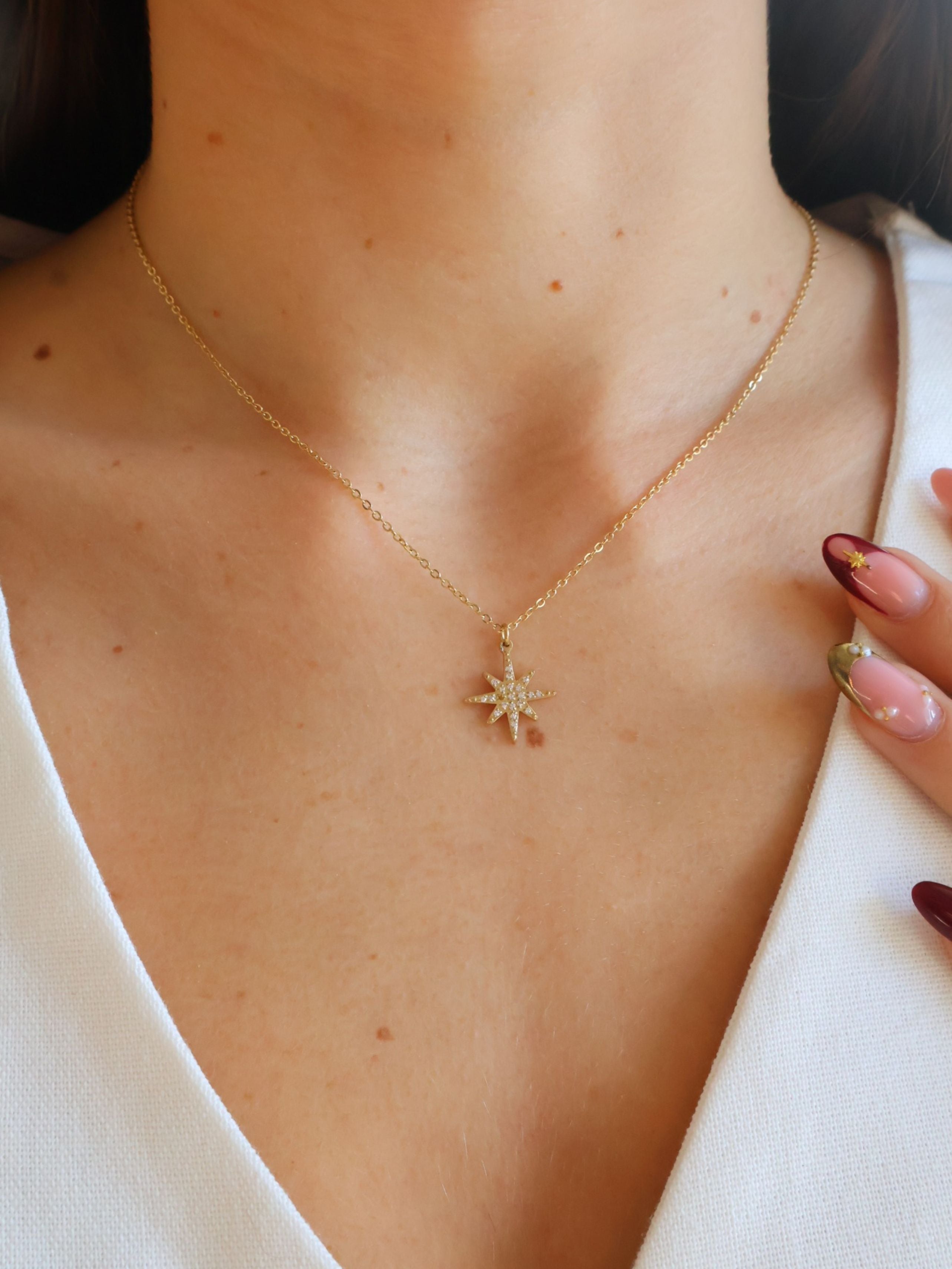 Collier Astra