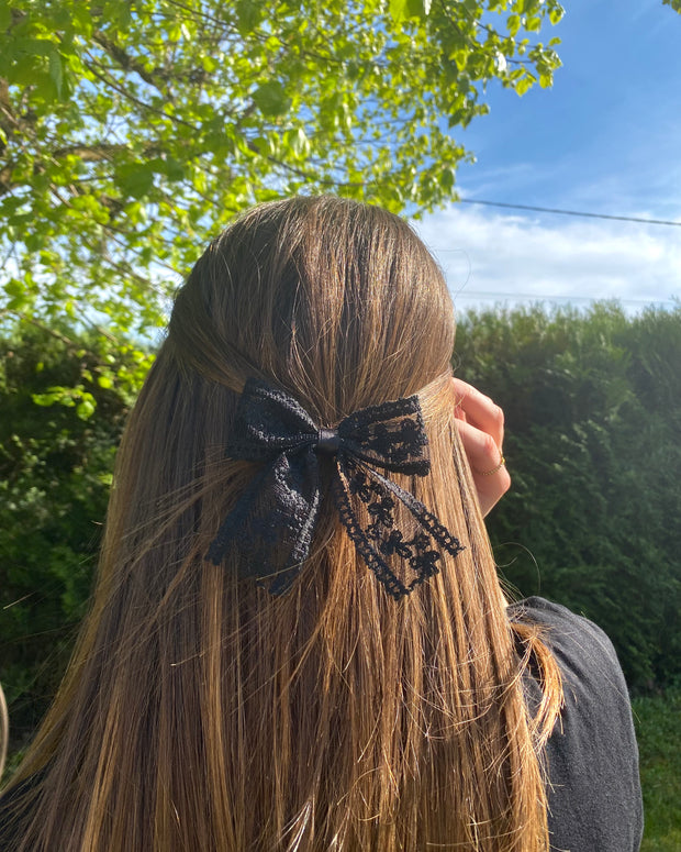 Pince noire noeud papillon
