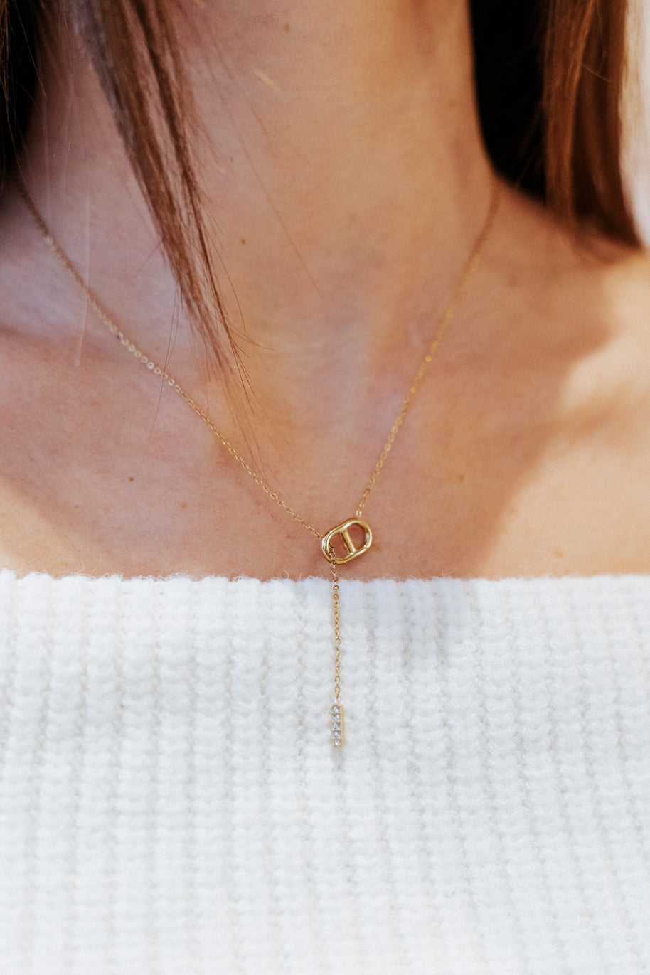 Collier Isis