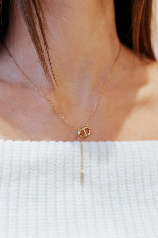 Collier Isis
