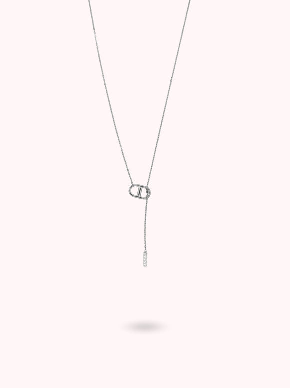 Collier Isis
